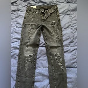 Men’s black skinny jeans